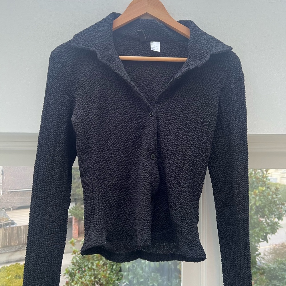 H&M Black Textured Blouse